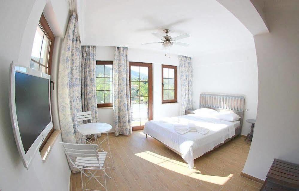 Mavi Deniz Konuk Evi Selimiye  Extérieur photo
